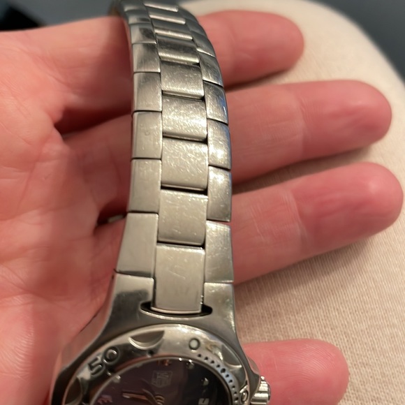 Authentic Women’s Tag Heuer watch. Excellent condition 25mm face - Picture 8 of 14